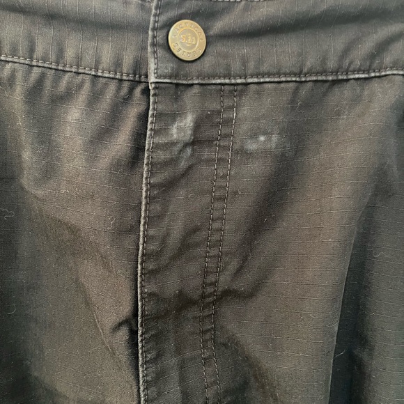 5.11 Tactical Mens Cargo Utility Shorts Size 40(Actual 38) Black Hiking Outdoor - Picture 6 of 14